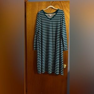 🌟🛍️ 2/$15 🛍️🌟 LuLaRoe Emily Dress